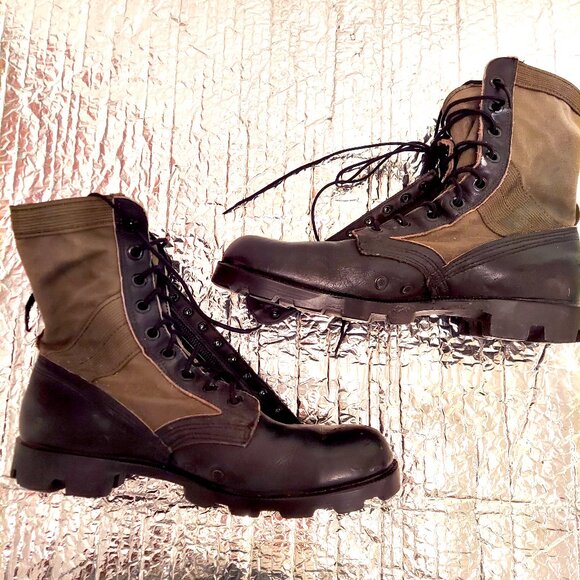 Vintage Vietnam-era Jungle Boots -- Size 10.5 - Picture 9 of 9